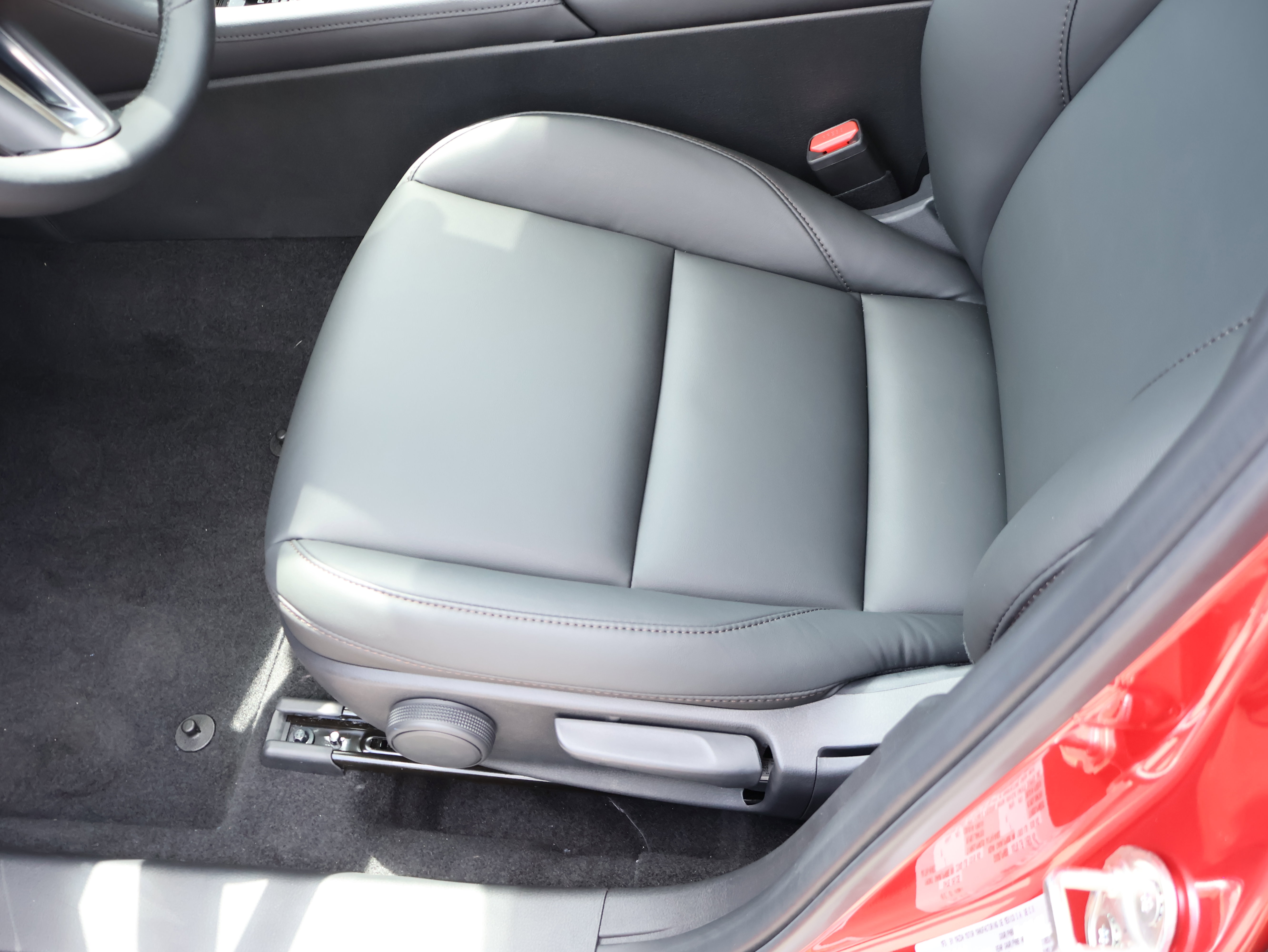 2025 Mazda Mazda3 Sedan 2.5 Select Sport photo 15