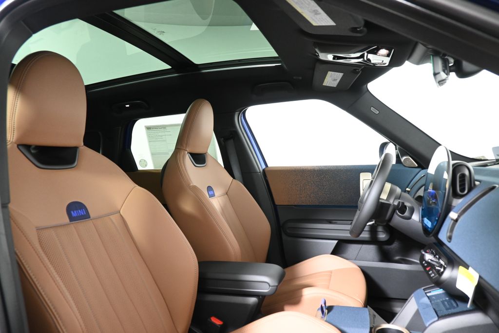2025 Mini Countryman S ALL4 Iconic photo 19