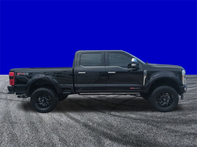 2024 Ford F-350 Platinum photo 3
