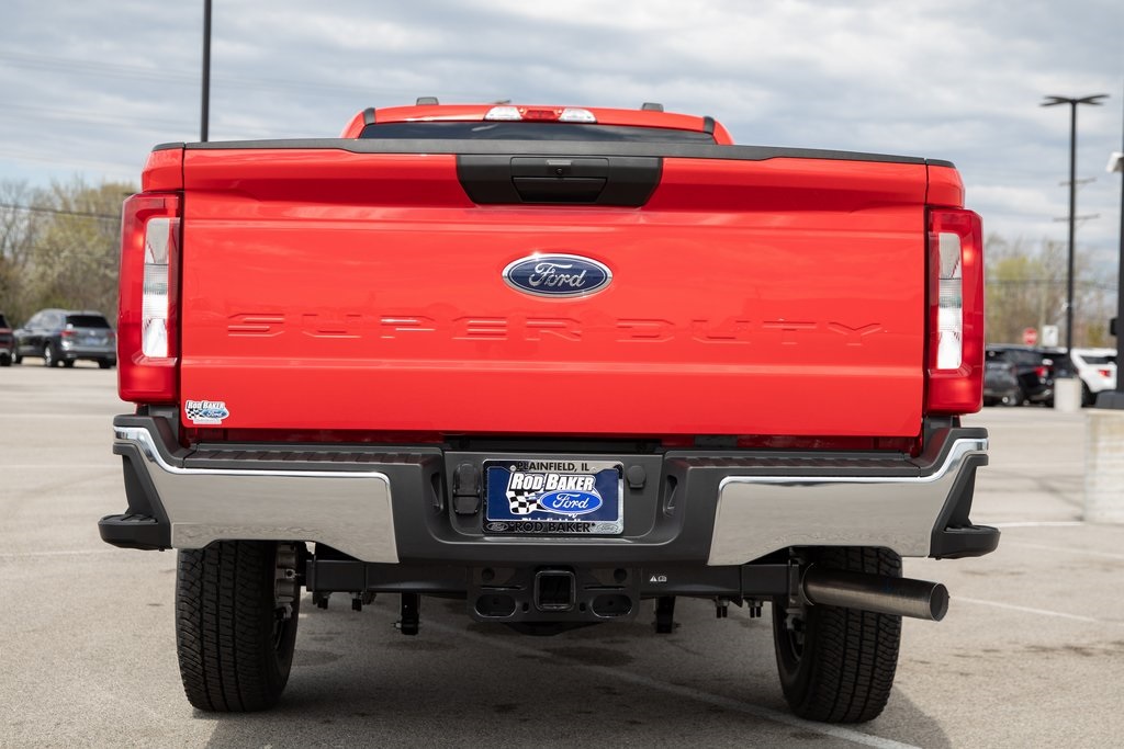 2025 Ford F-350 XL photo 11