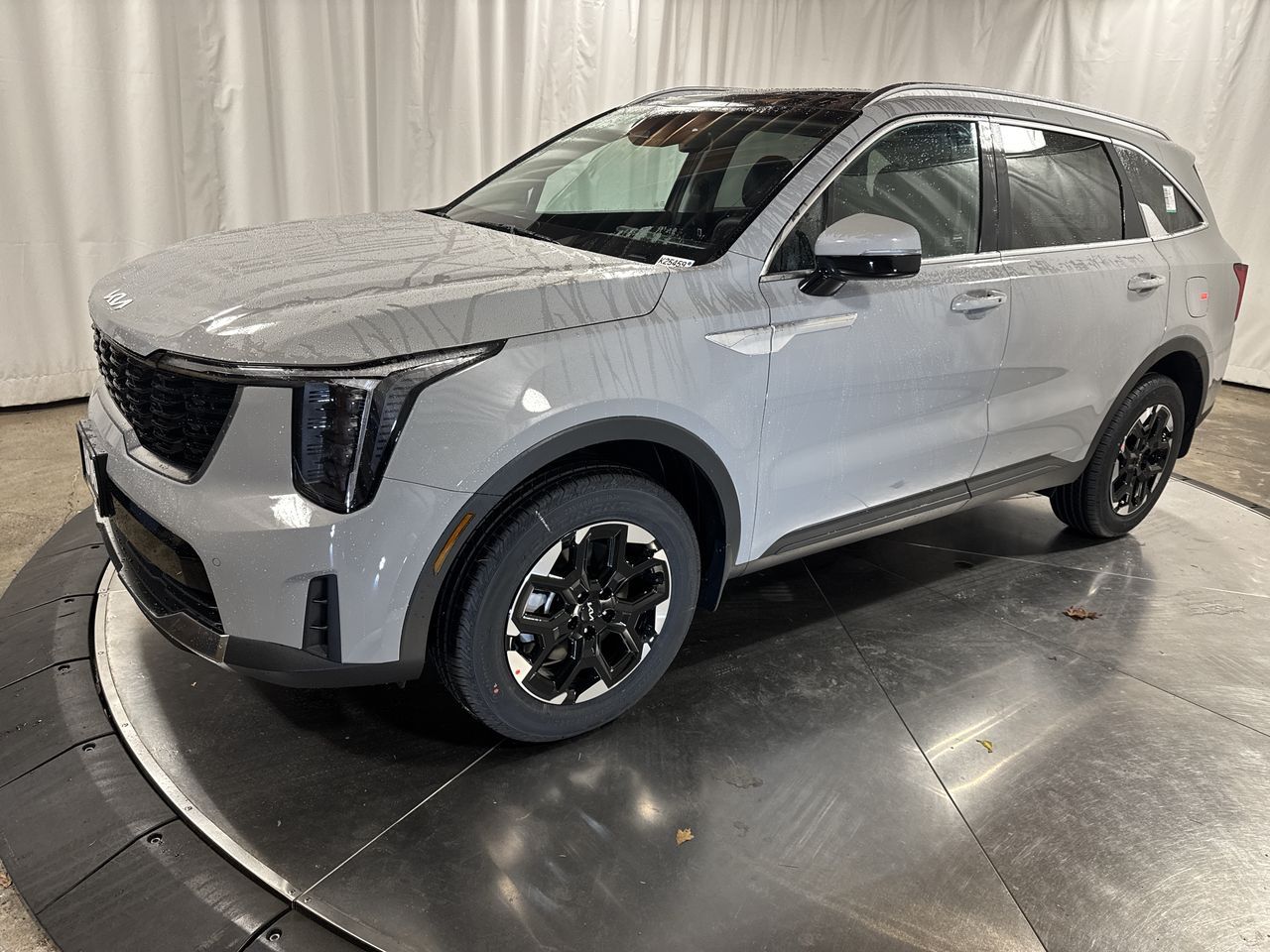 2026 Kia Sorento S's photo