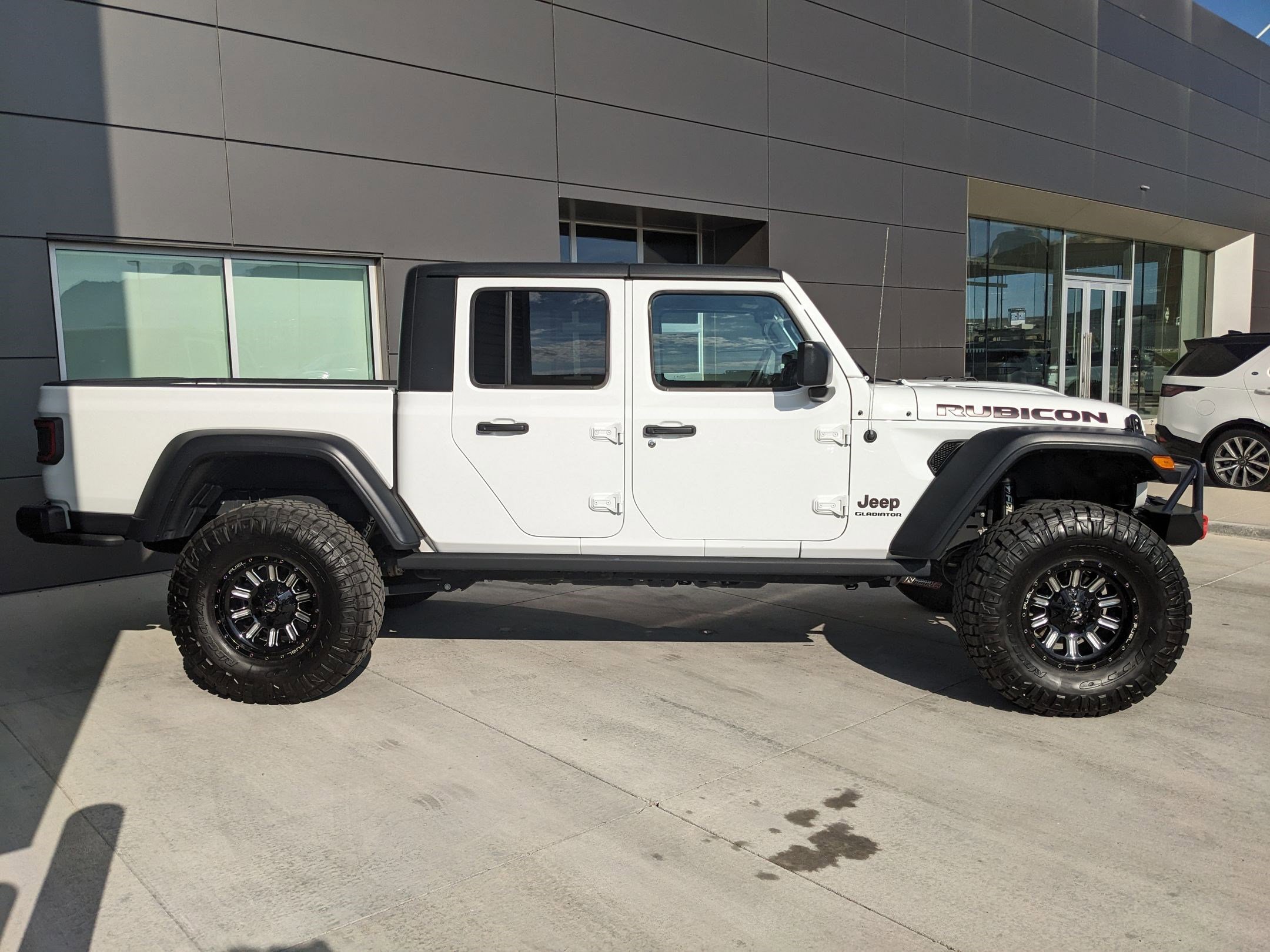 2020 Jeep Gladiator Rubicon photo 4