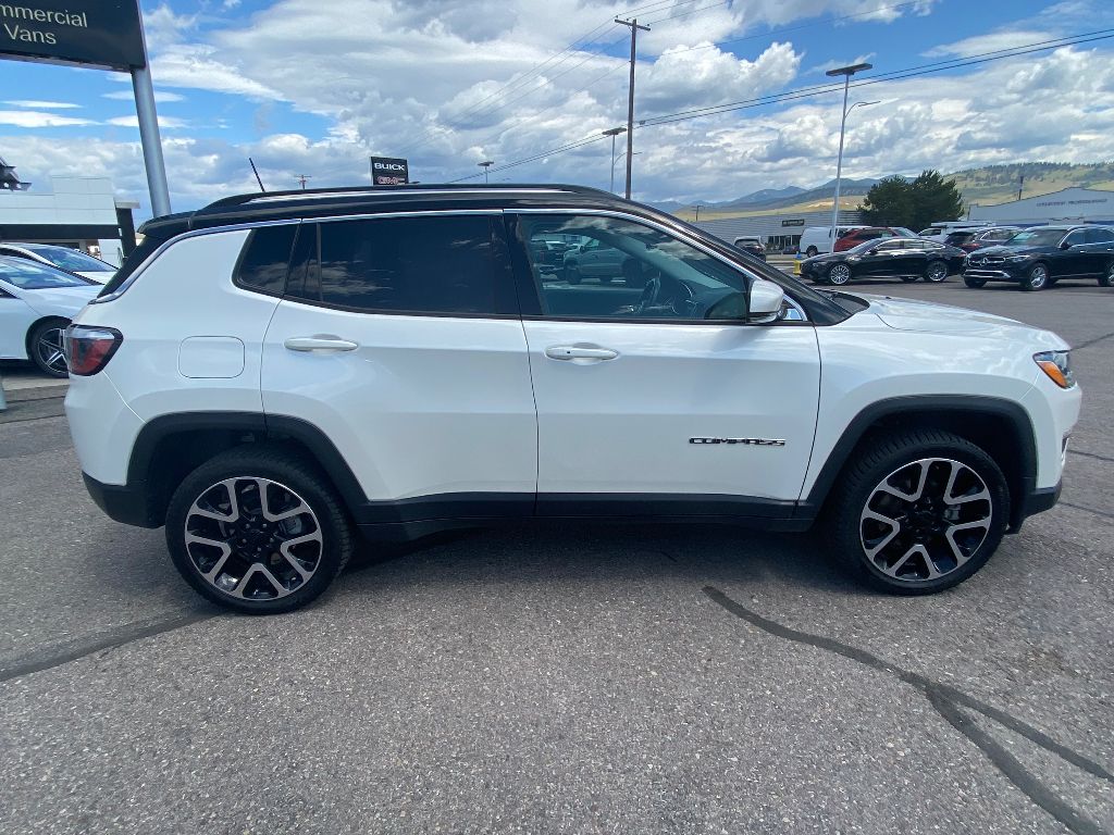 2018 Jeep Compass Limited photo 3