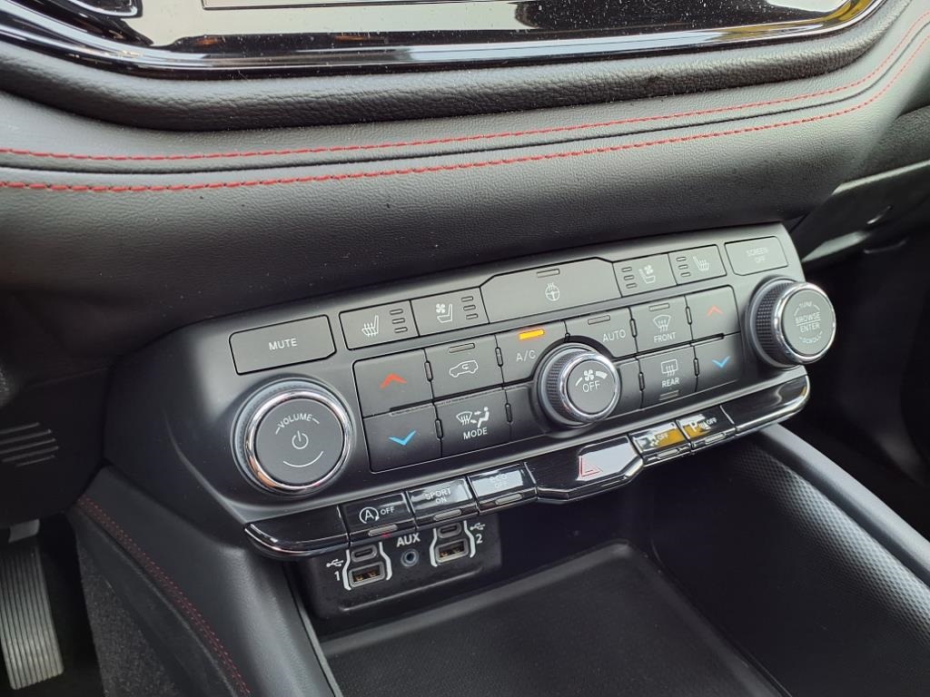 2024 Dodge Durango GT Plus photo 14