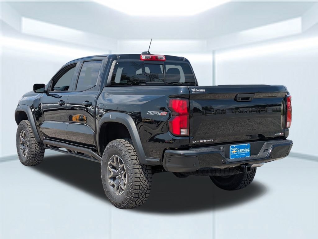 2025 Chevrolet Colorado ZR2 photo 3