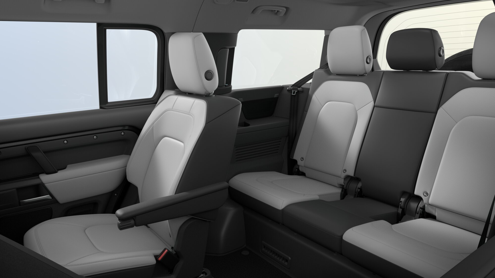 2026 LAND ROVER DEFENDER - Image 6