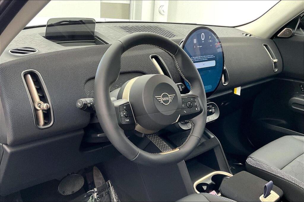 2025 Mini Countryman S ALL4 photo 3