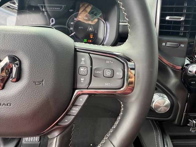 2025 Ram 1500 Limited photo 11