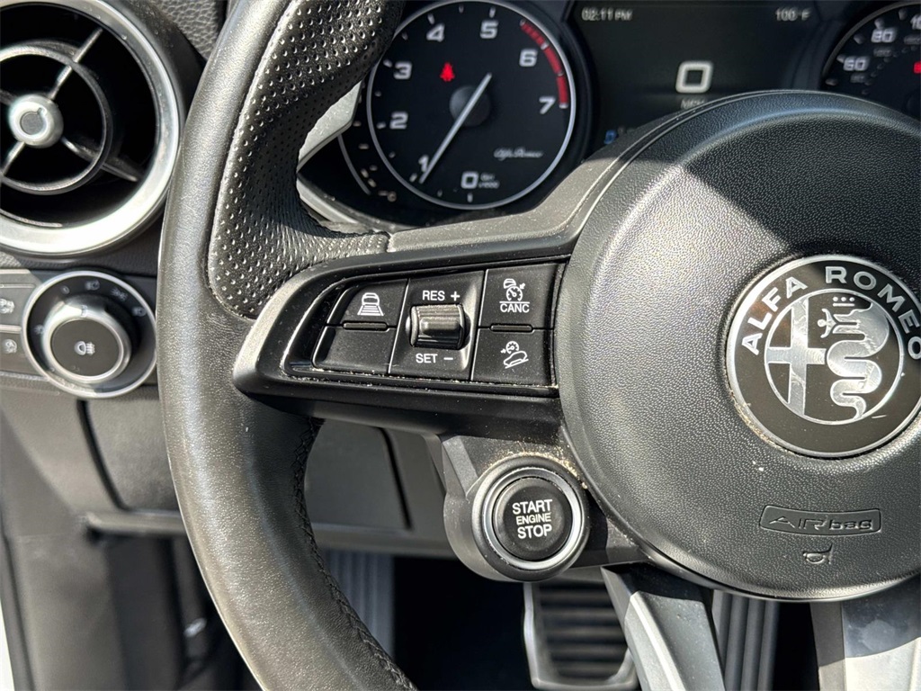 2022 Alfa Romeo Stelvio Ti Sport photo 22