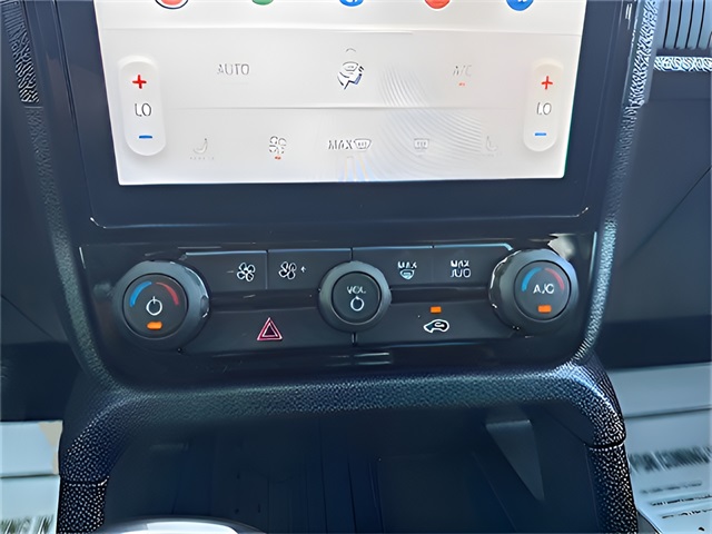 2025 Ford Ranger XLT photo 12