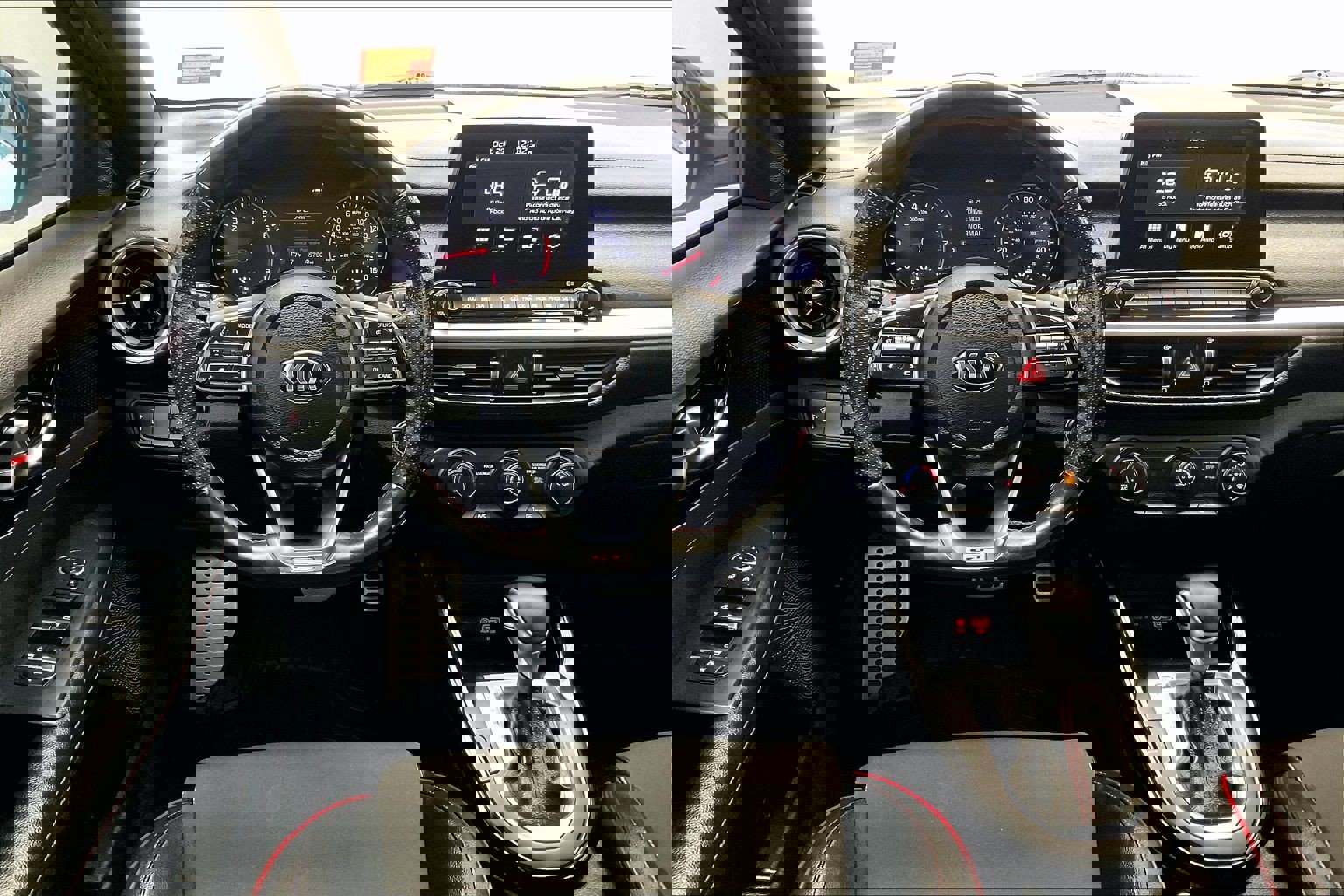 2020 Kia Forte GT photo 2