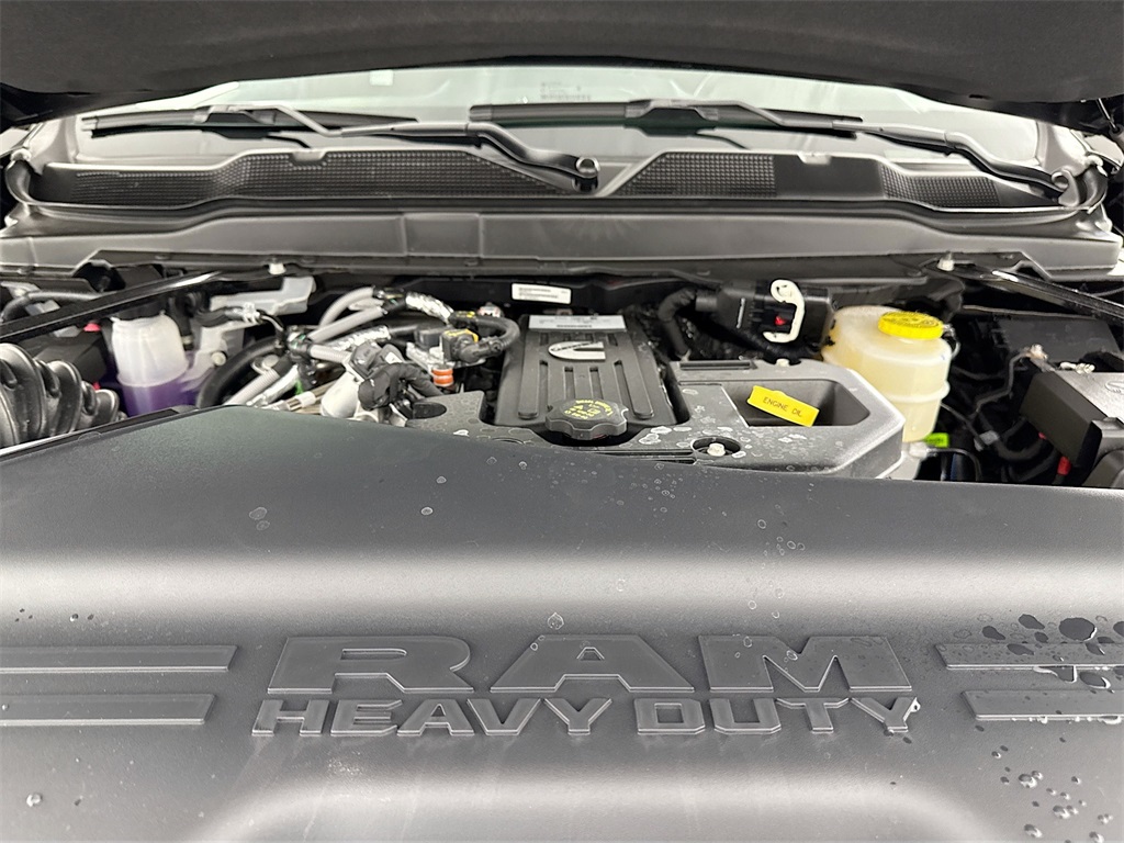 2025 Ram 2500 Big Horn photo 28