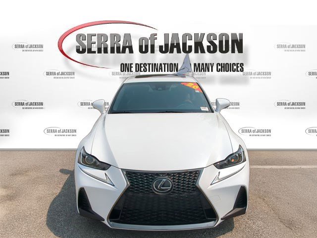 2020 Lexus IS 350 F SPORT photo 2