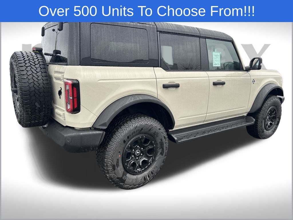 2025 Ford Bronco Outer Banks photo 3