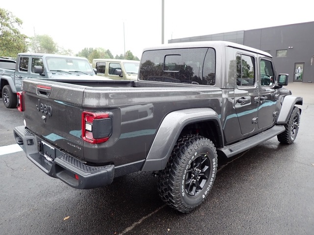 2025 Jeep Gladiator Sport photo 4