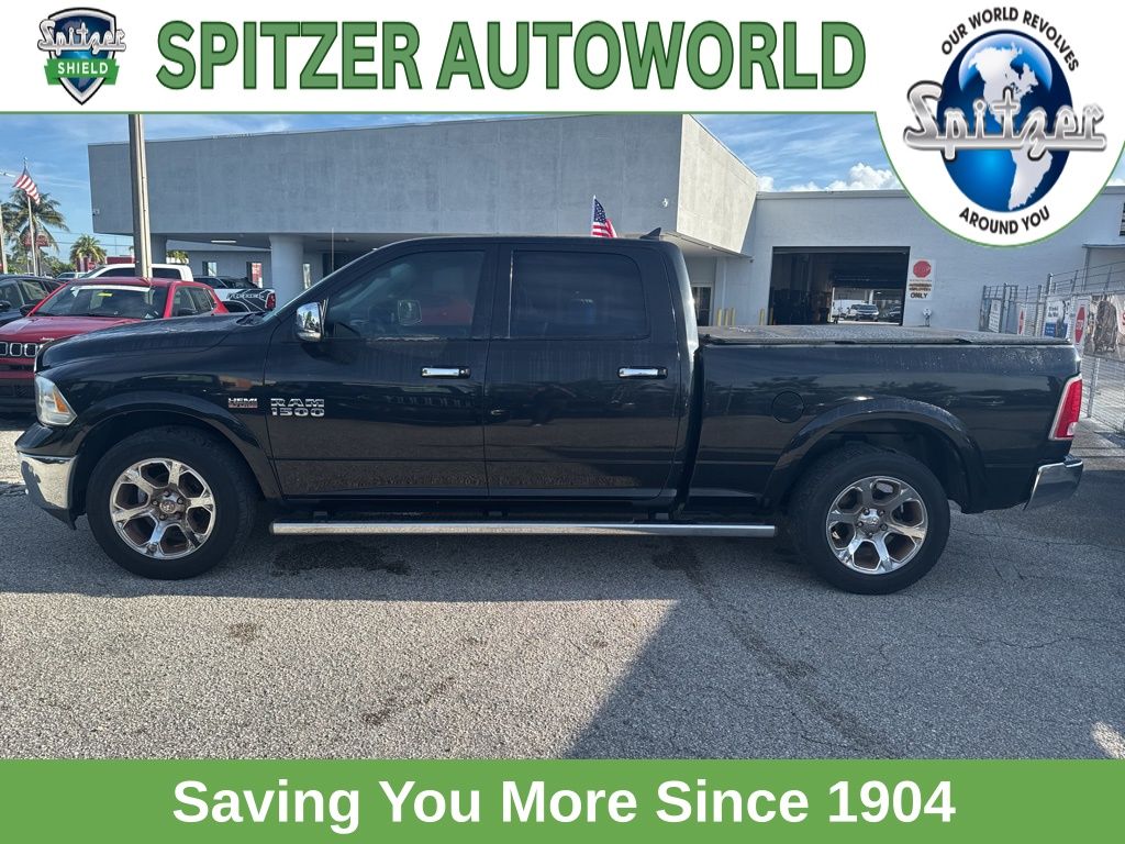 2017 Ram 1500 Laramie photo 3