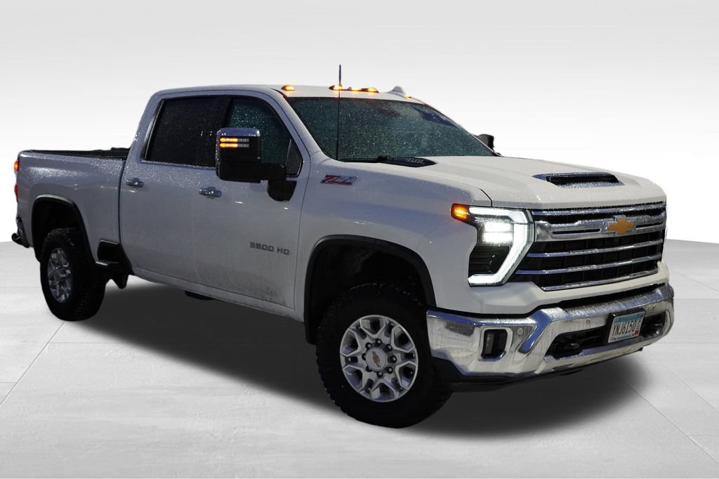 2024 Chevrolet Silverado 3500HD LTZ's photo