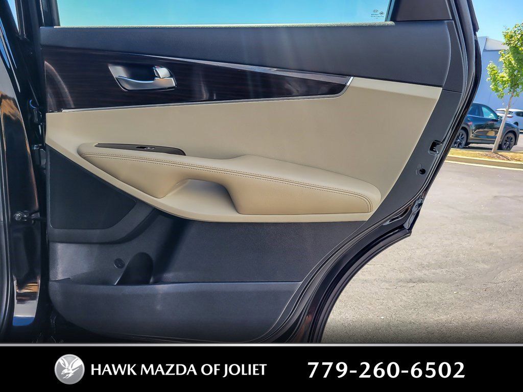 2020 KIA SORENTO - Image 20