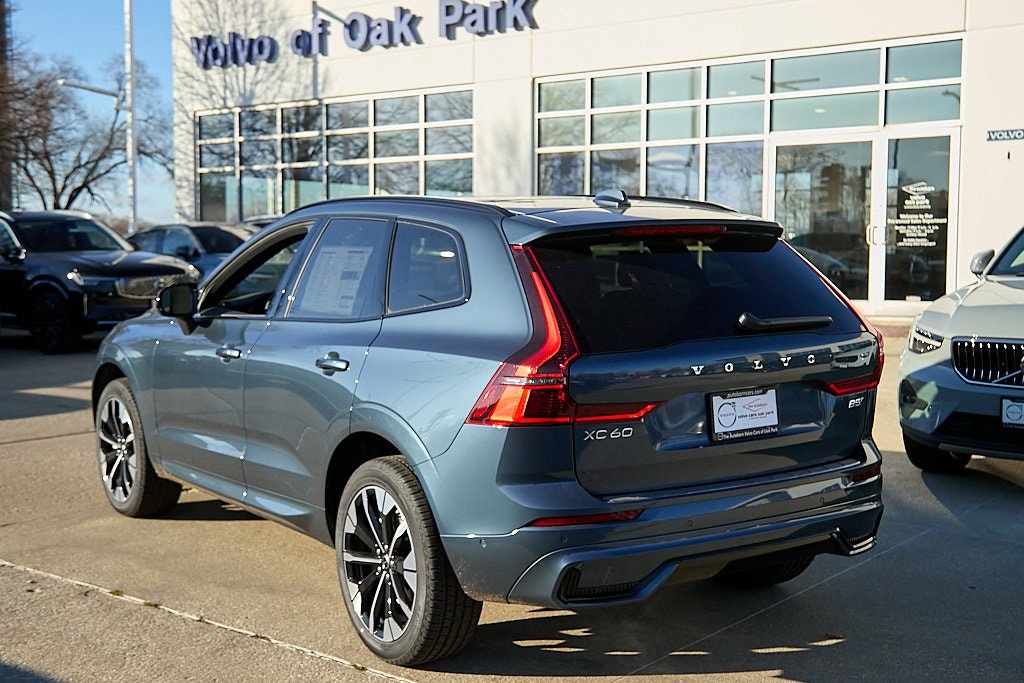 2026 VOLVO XC60 - Image 6