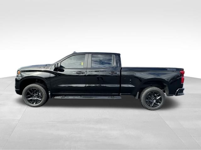 2025 Chevrolet Silverado 1500 LT Trail Boss photo 2
