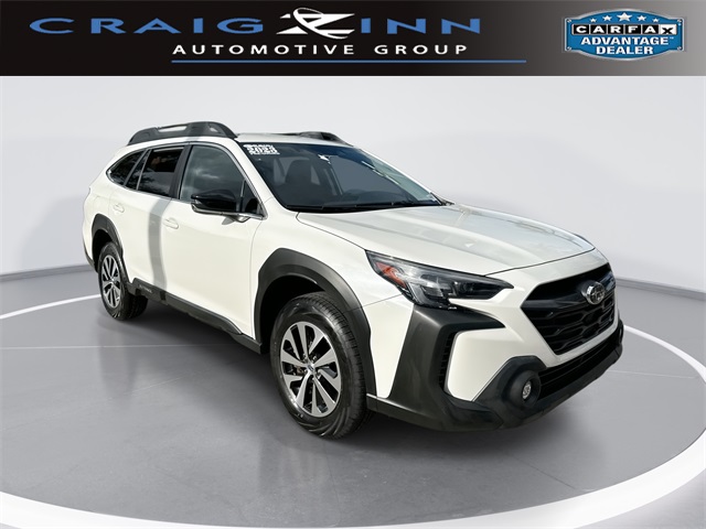 2023 Subaru Outback Premium's photo