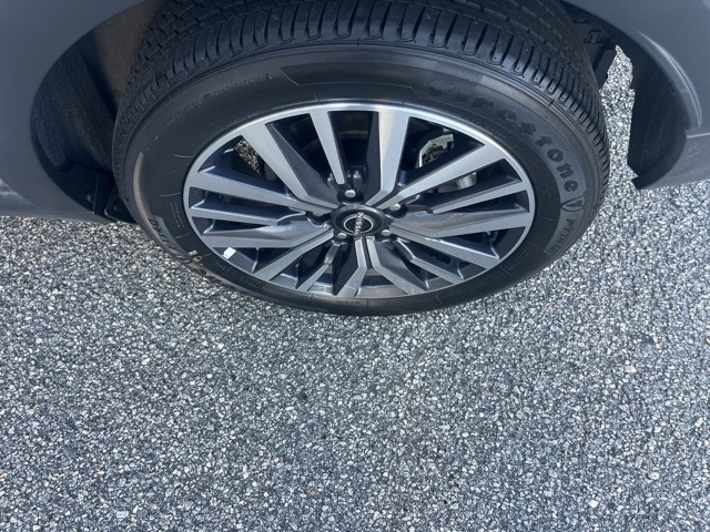 2024 Nissan Kicks SV photo 32