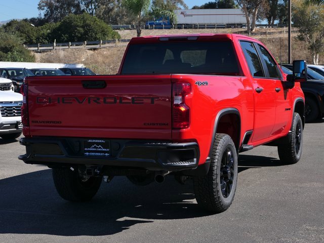 2026 Chevrolet Silverado 2500HD Custom photo 3