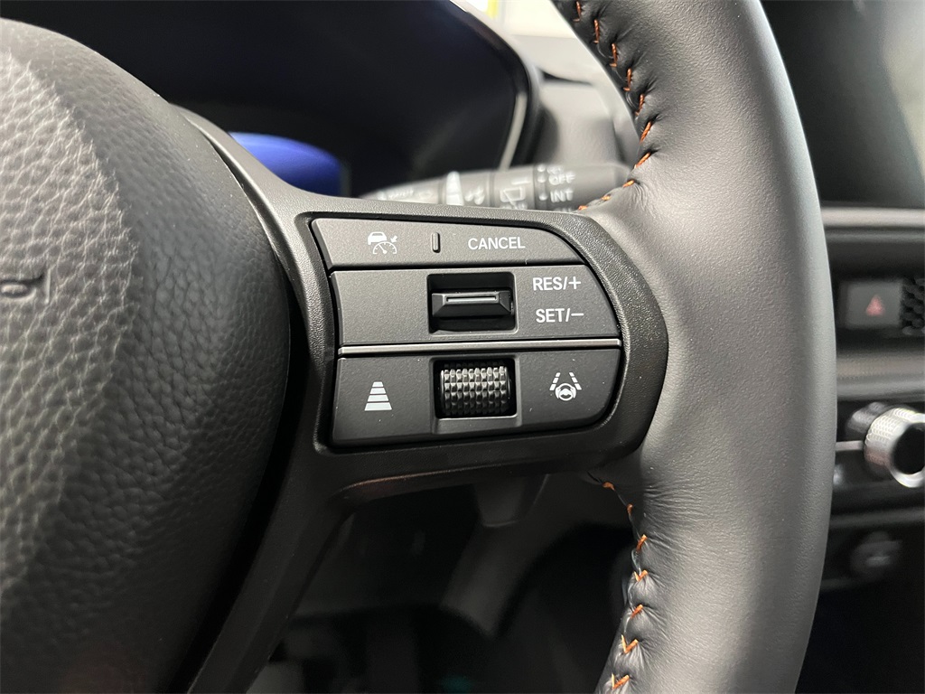 2026 Honda CR-V Hybrid Sport-L photo 17