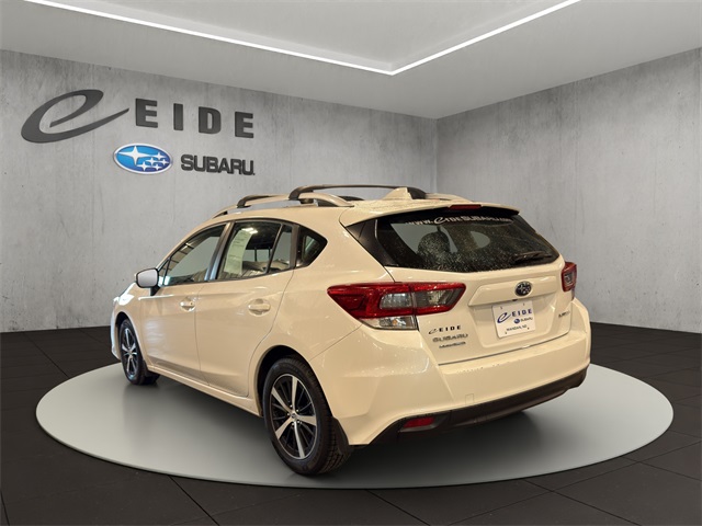 2023 Subaru Impreza Premium photo 3