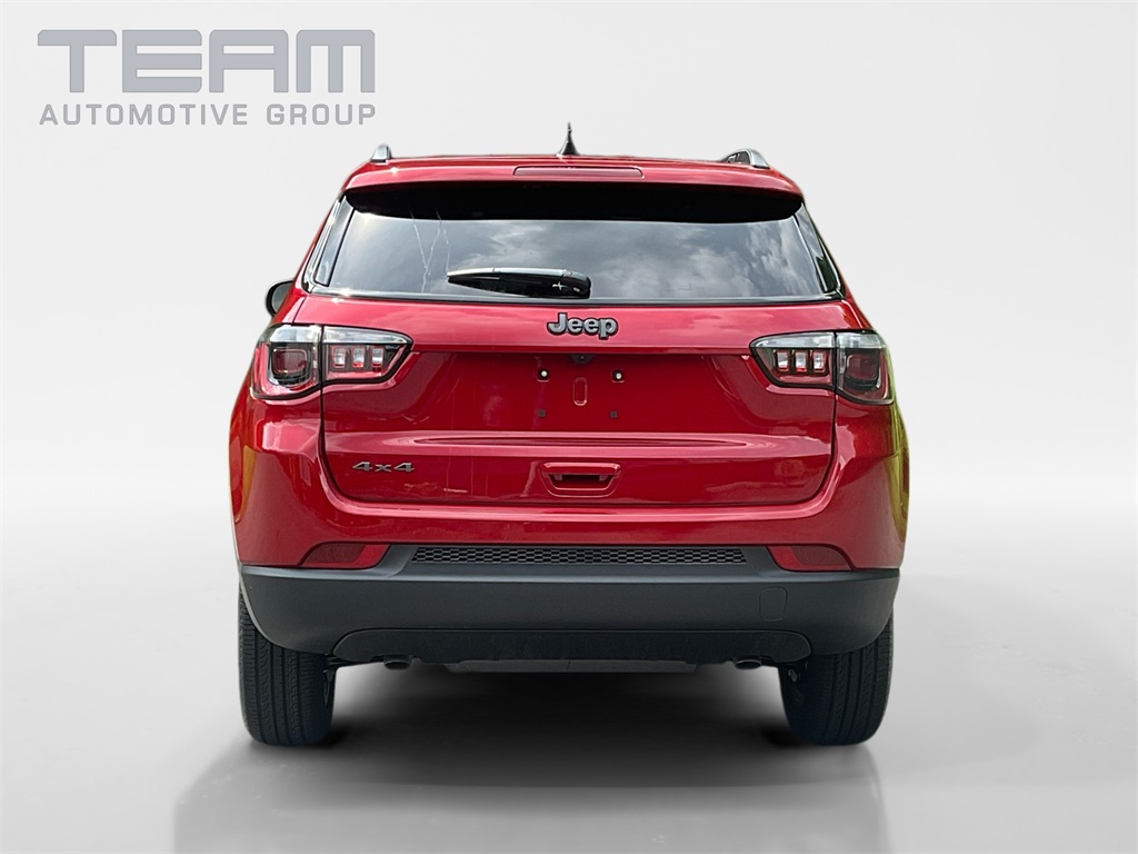 2025 Jeep Compass Latitude photo 6