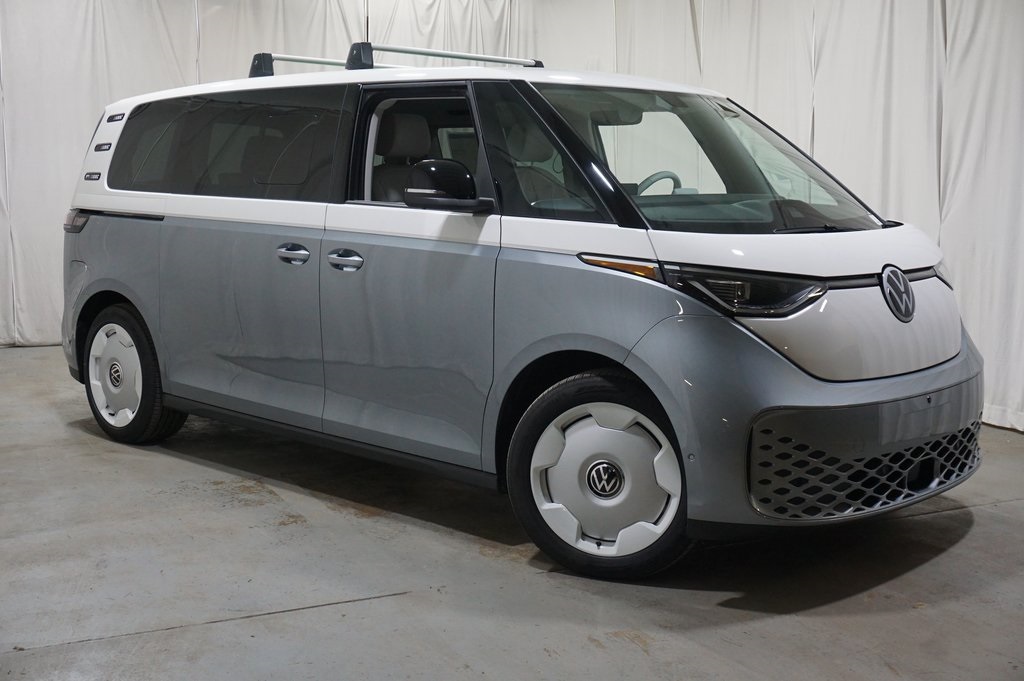 2025 Volkswagen ID. Buzz photo 3