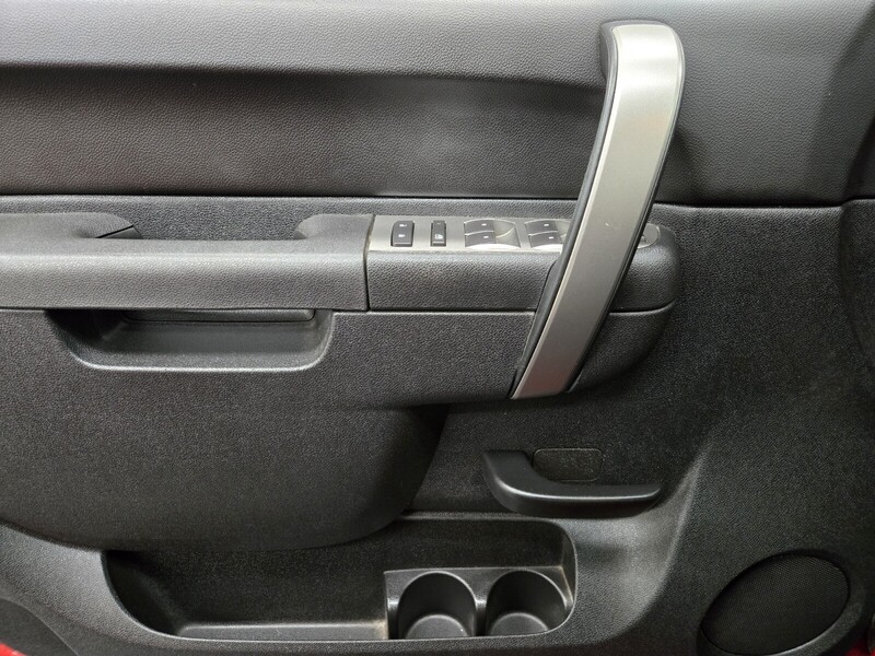 2012 Chevrolet Silverado 1500 LT photo 13