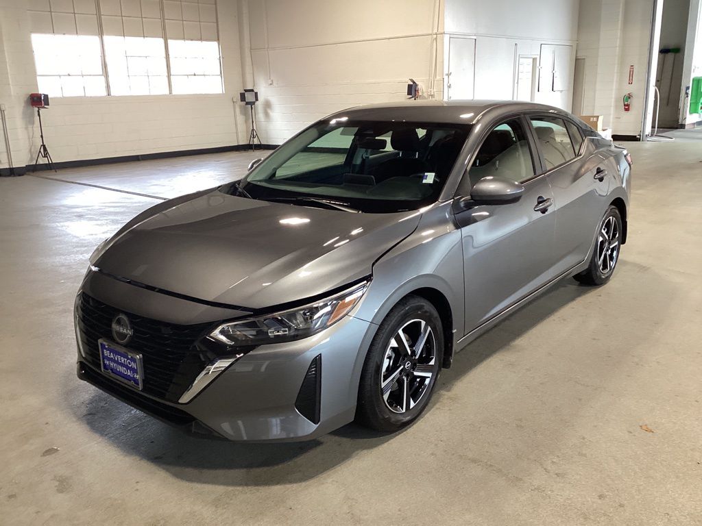 2024 Nissan Sentra SV's photo