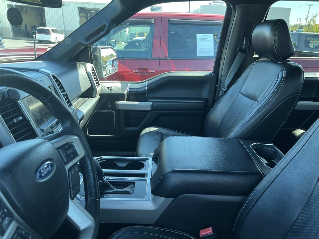 2019 Ford F-150 Lariat photo 14
