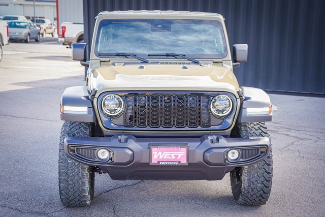 2025 Jeep Wrangler Willys photo 2