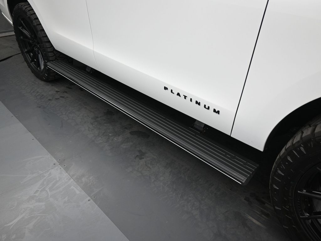 2024 Ford Expedition Platinum photo 24