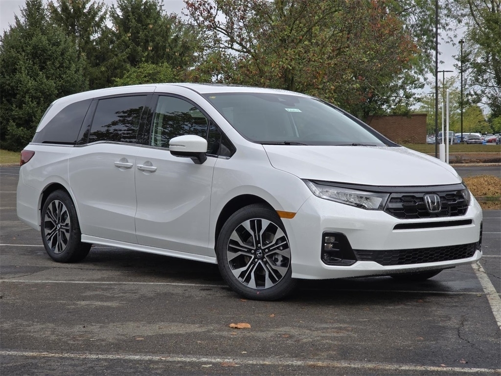 2026 Honda Odyssey Elite photo 2