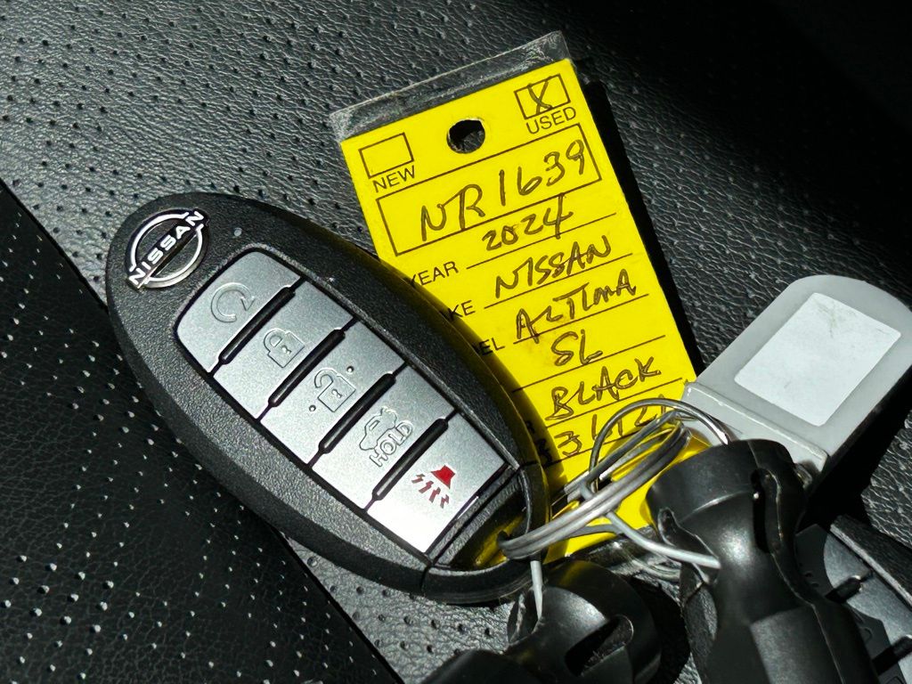 2024 Nissan Altima 2.5 SL photo 48