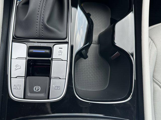 2025 Hyundai Tucson SE photo 25