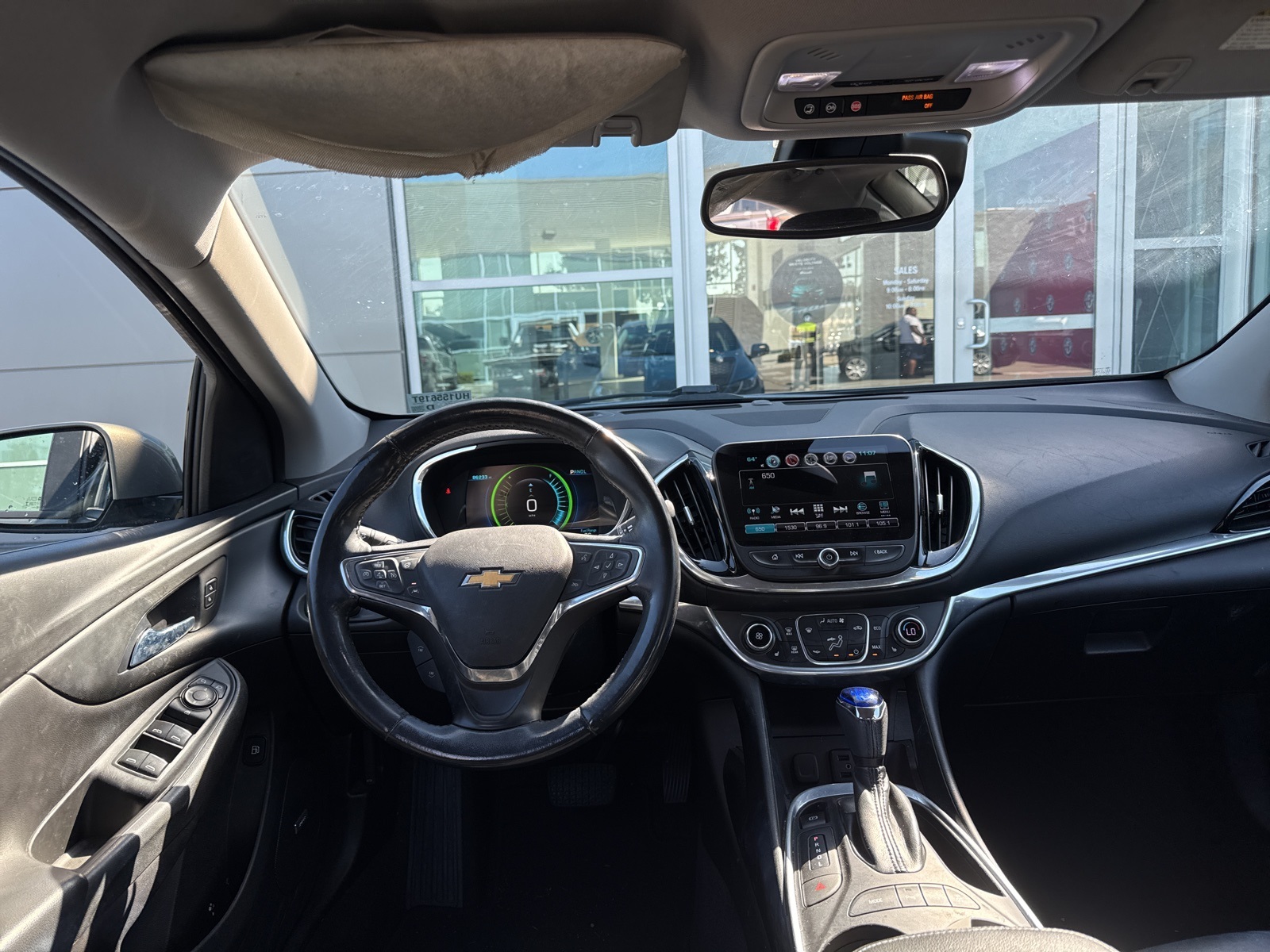 2017 Chevrolet Volt Premier photo 18