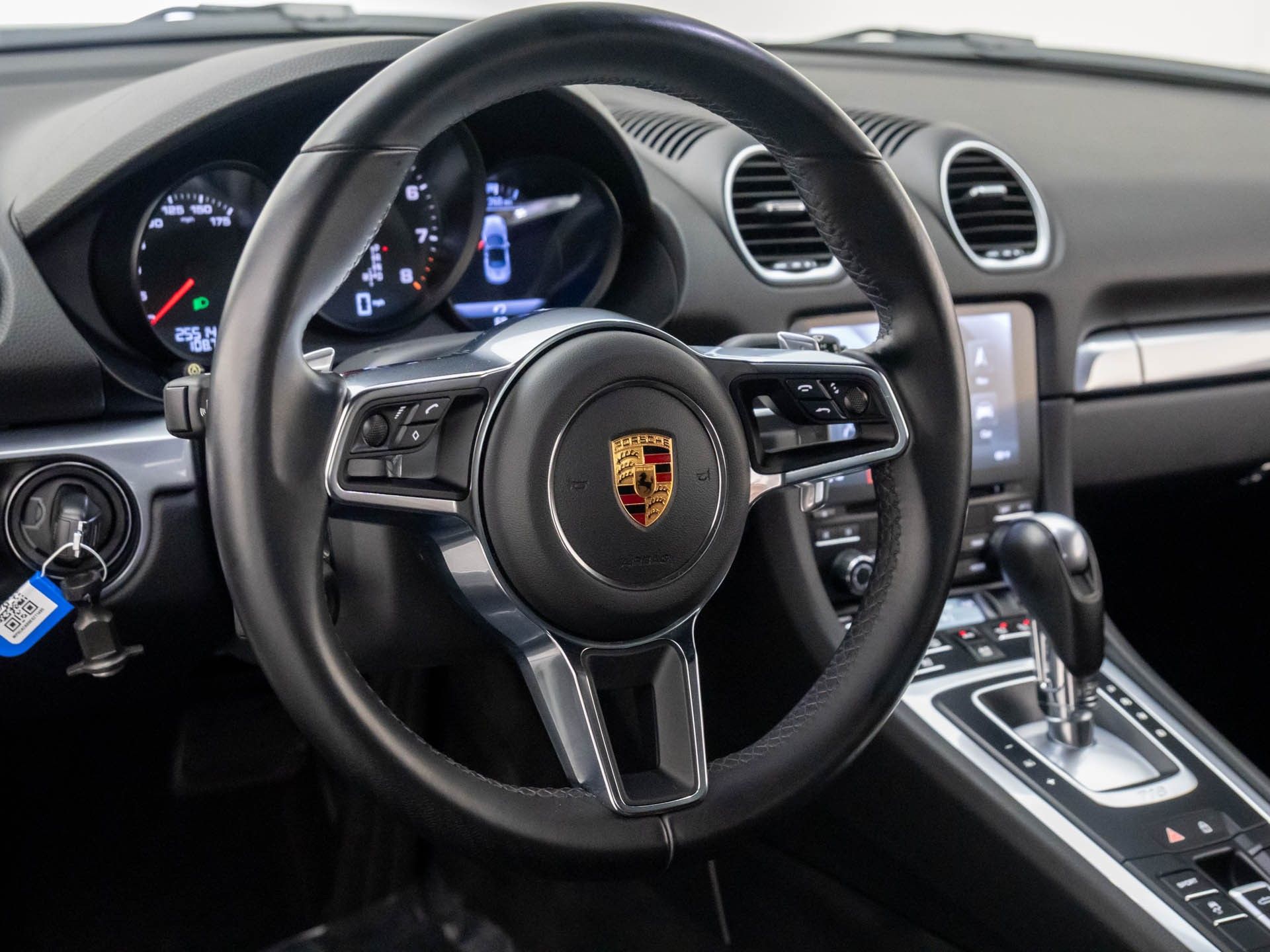 2019 Porsche Boxster photo 12