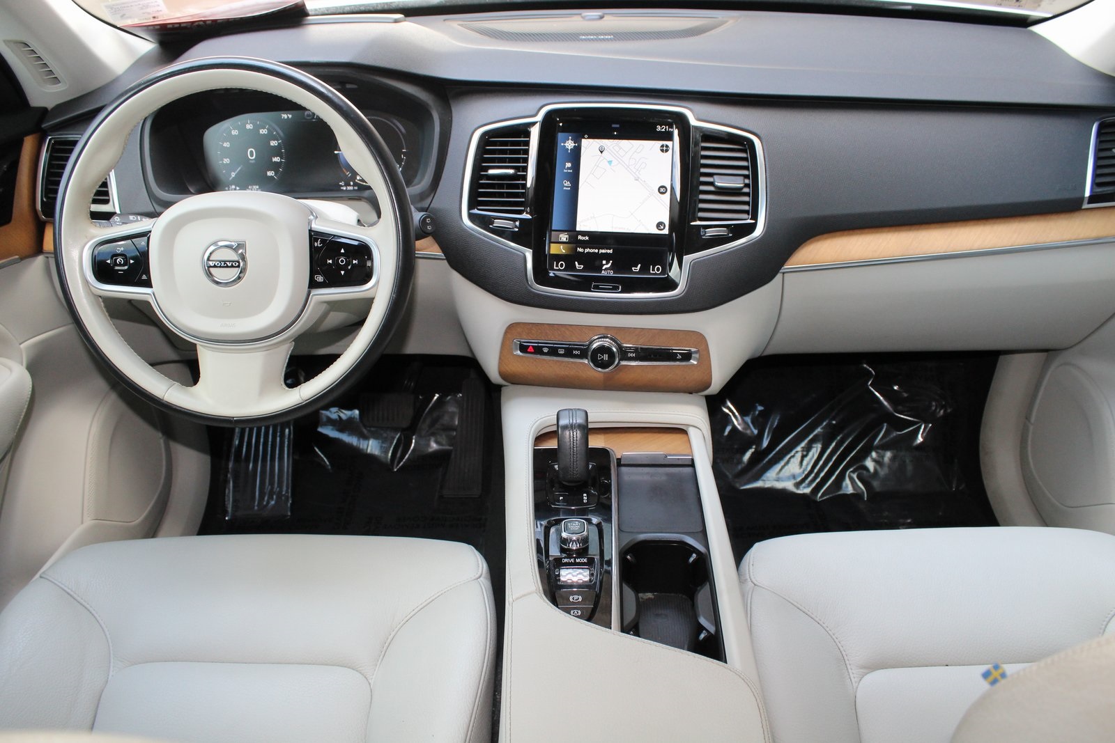 2021 Volvo XC90 Recharge T8 Inscription Expression photo 2