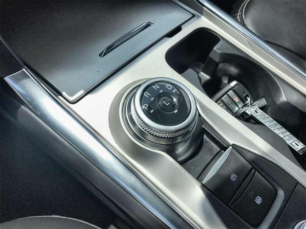 2023 Ford Explorer XLT photo 18