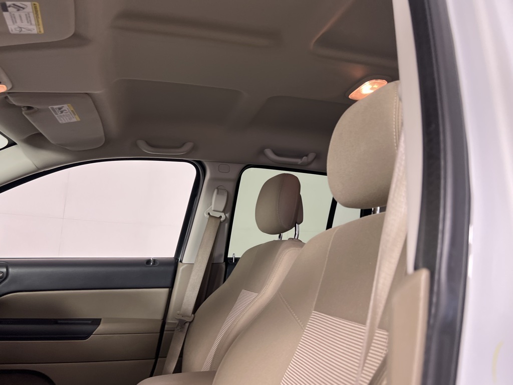 2014 Jeep Compass Sport photo 17