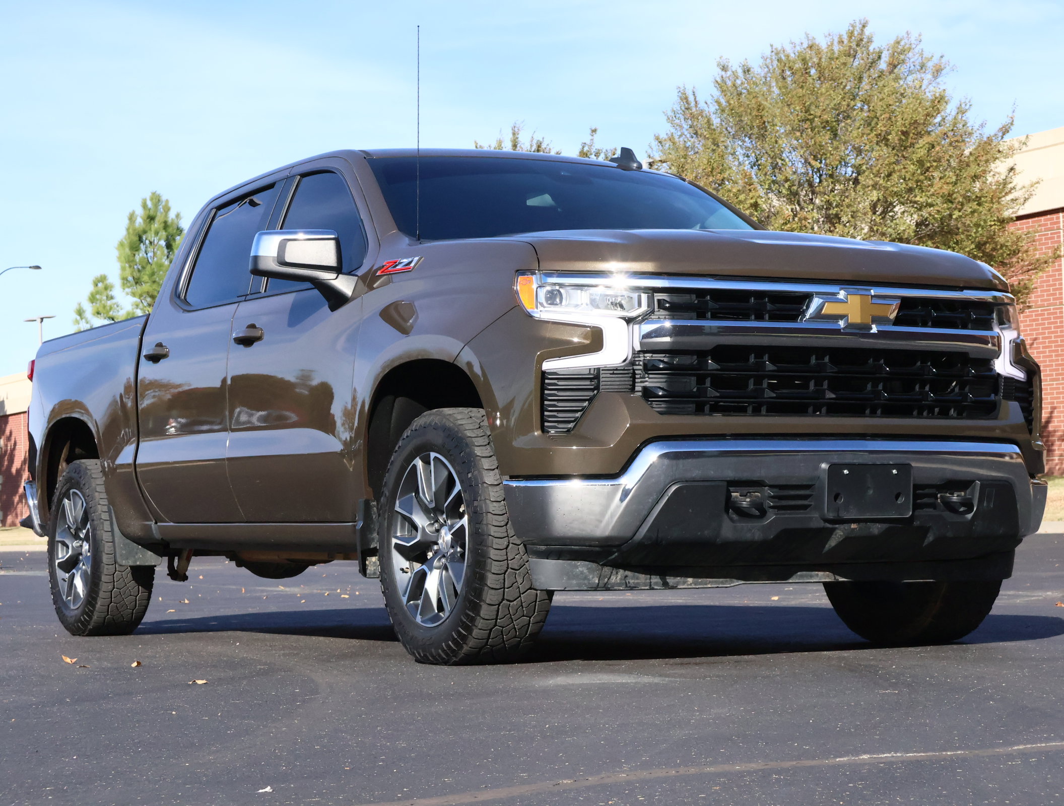 2023 Chevrolet Silverado 1500 LT's photo