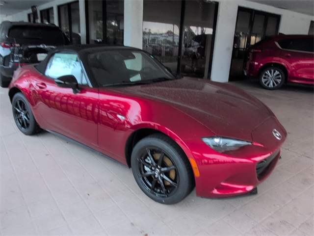 2025 Mazda MX-5 Miata Miata Sport photo 2