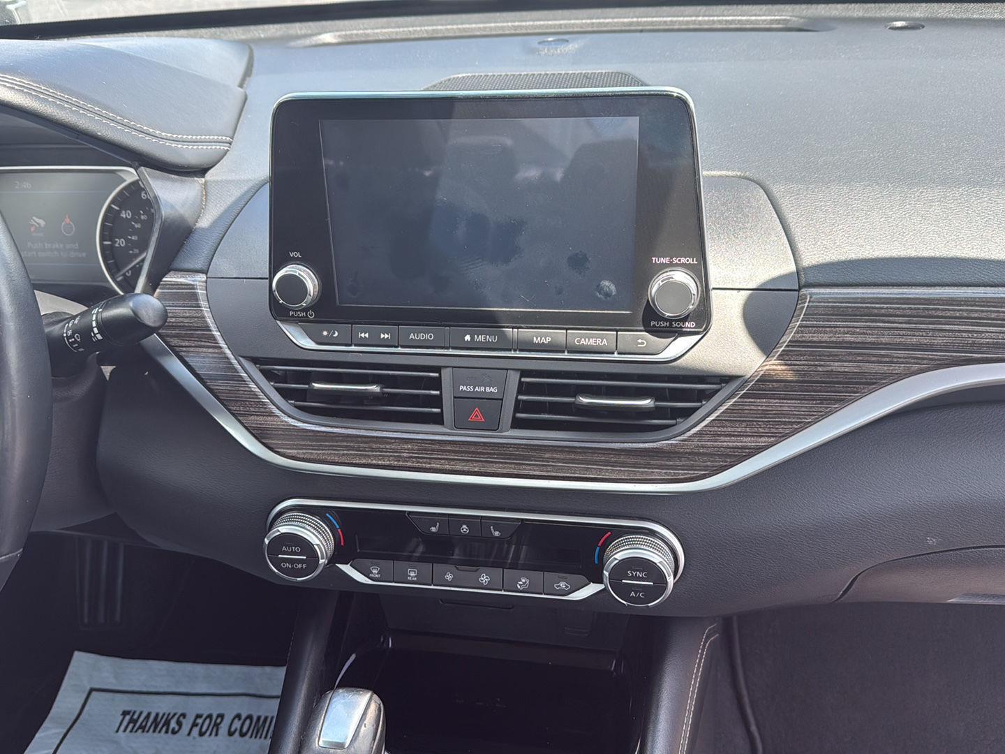 2020 Nissan Altima Platinum photo 9