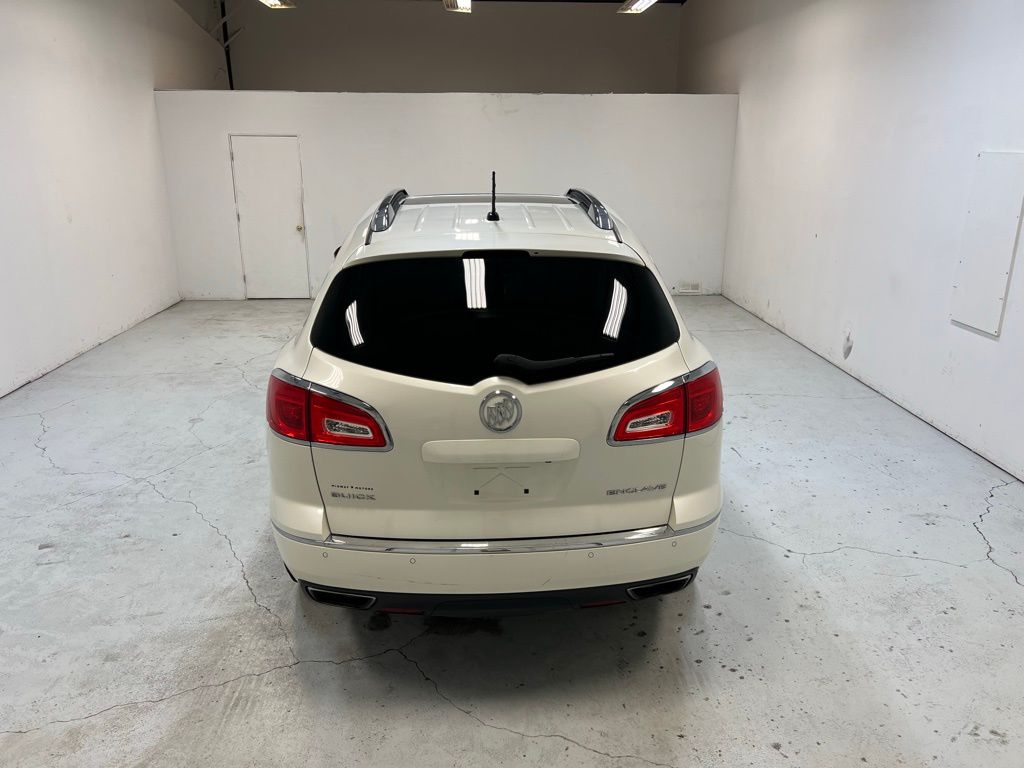 2015 Buick Enclave Leather photo 2