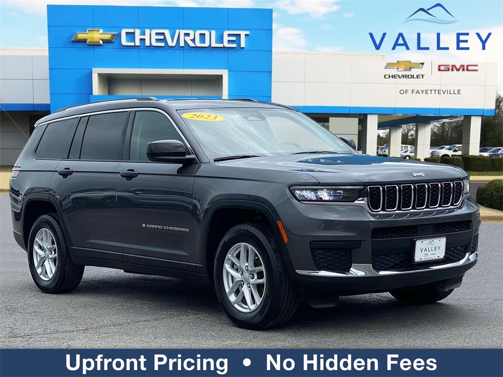 2023 Jeep Grand Cherokee L Laredo's photo