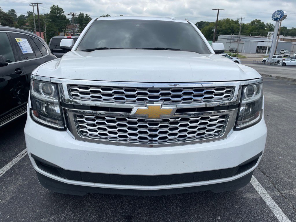 2020 Chevrolet Tahoe LT photo 2